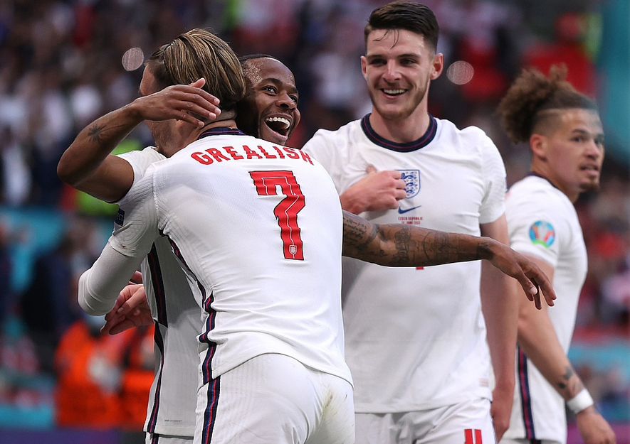 记者对俱乐 记者对俱乐