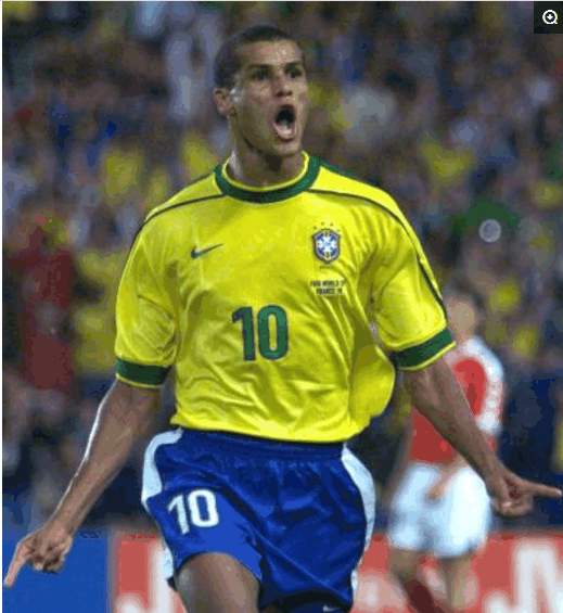 同时也飘向 同时也飘向