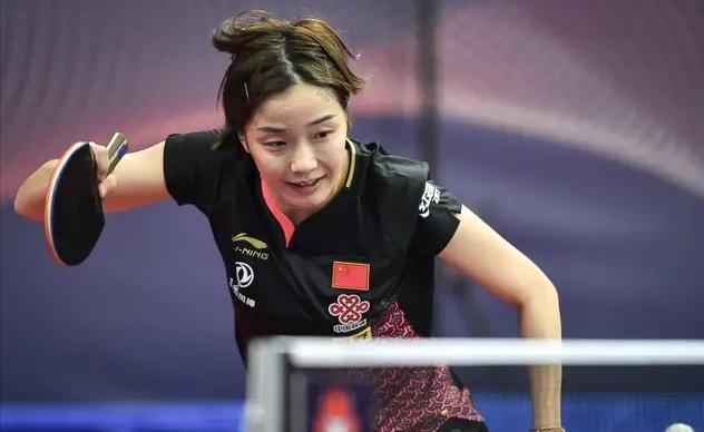 引了所有人 引了所有人